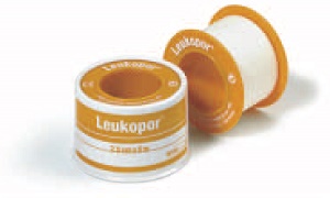 CEROTTO IN ROCCHETTO LEUKOPOR IPOALLERGENICO TESSUTO NON TESSUTO BIANCO 1,25X500 CM - Farmacia Bartoli
