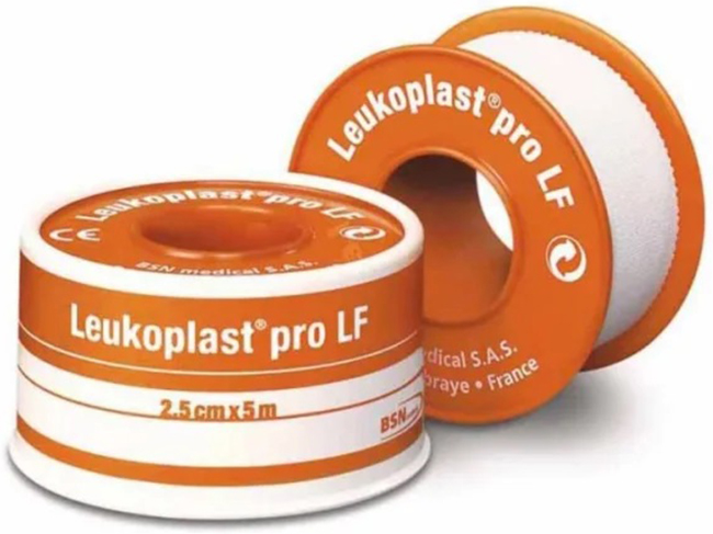 CEROTTO CHIRURGICO MEDICATO IN ROCCHETTO LEUKOPLAST PRO LF CON OSSIDO DI ZINCO 2,5X500 CM - Farmacia Bartoli